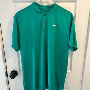 Tiger woods golf shirt